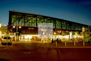 berlin-hardenbergplatz-mit-bahnhof-zoologischer-garten 2741234290 o